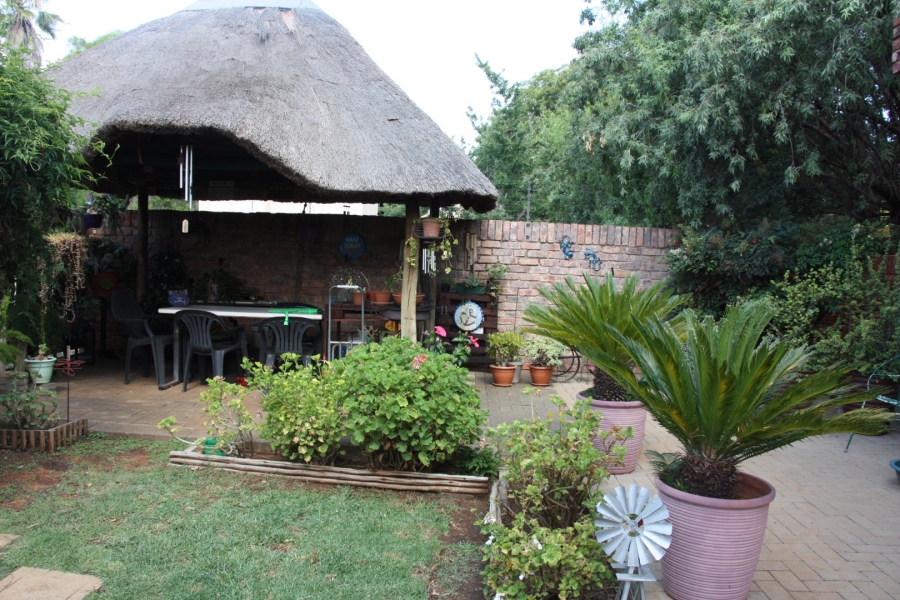 3 Bedroom Property for Sale in Universitas Ridge Free State